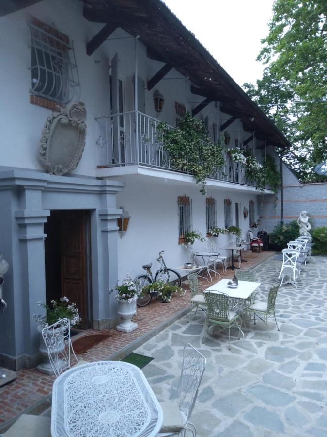 Antica Villa Cuneo- Guest House - "B&B E Non Un Hotel A Cuneo" Экстерьер фото