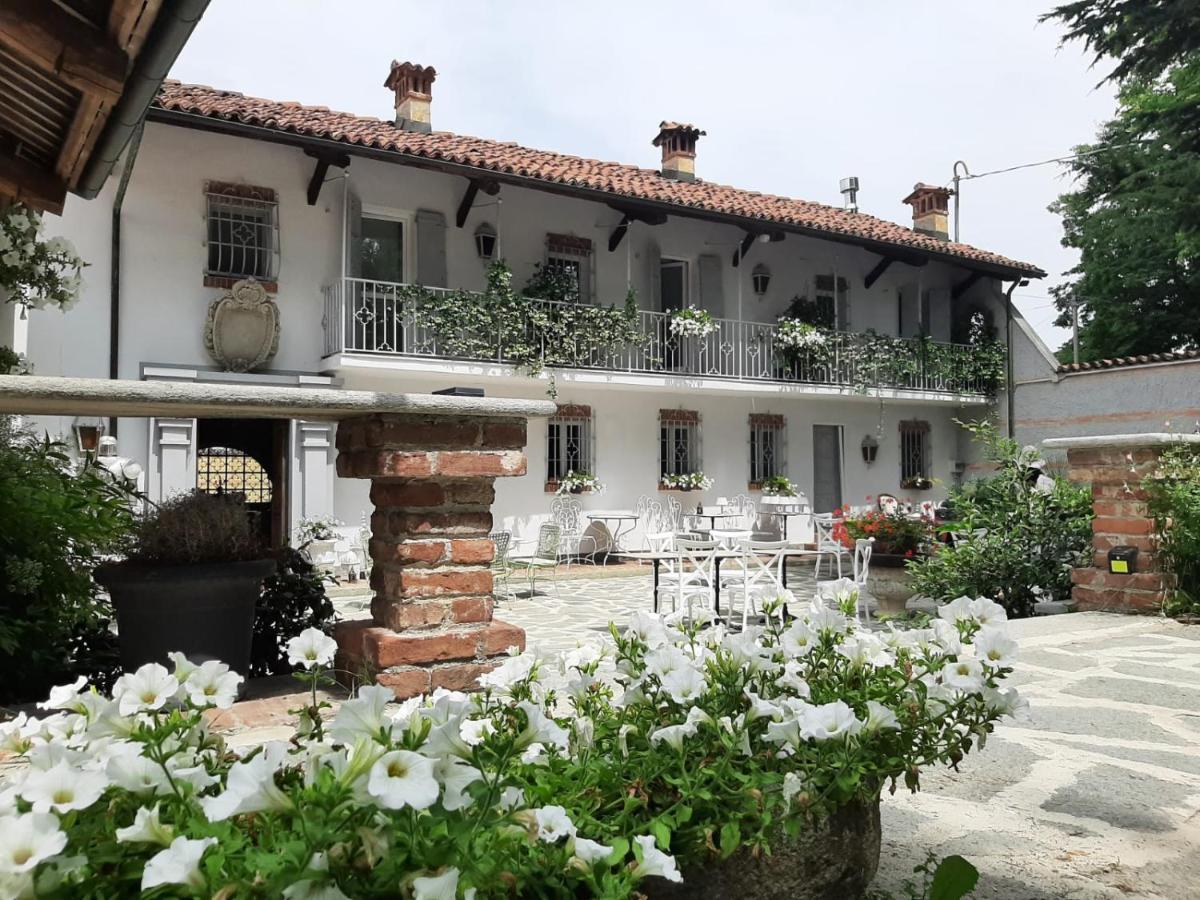 Antica Villa Cuneo- Guest House - "B&B E Non Un Hotel A Cuneo" Экстерьер фото