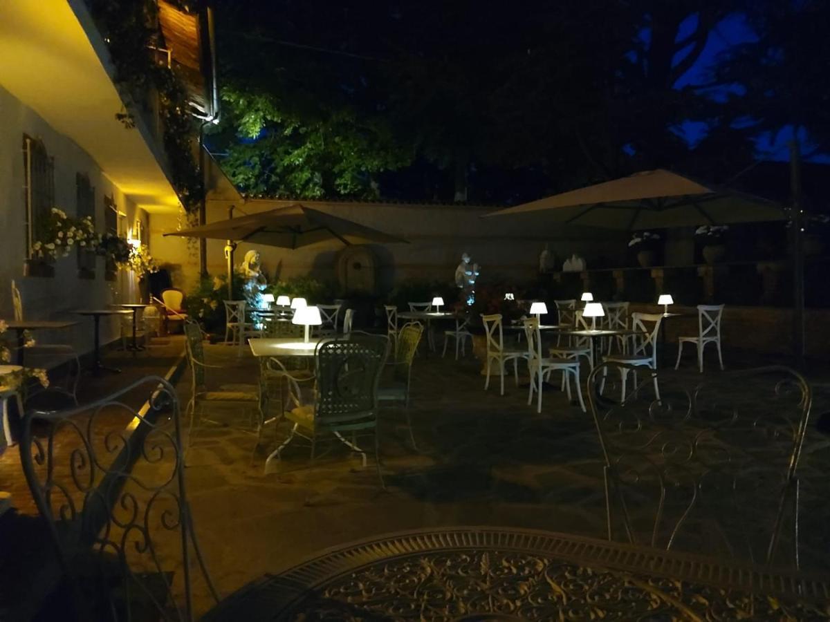 Antica Villa Cuneo- Guest House - "B&B E Non Un Hotel A Cuneo" Экстерьер фото