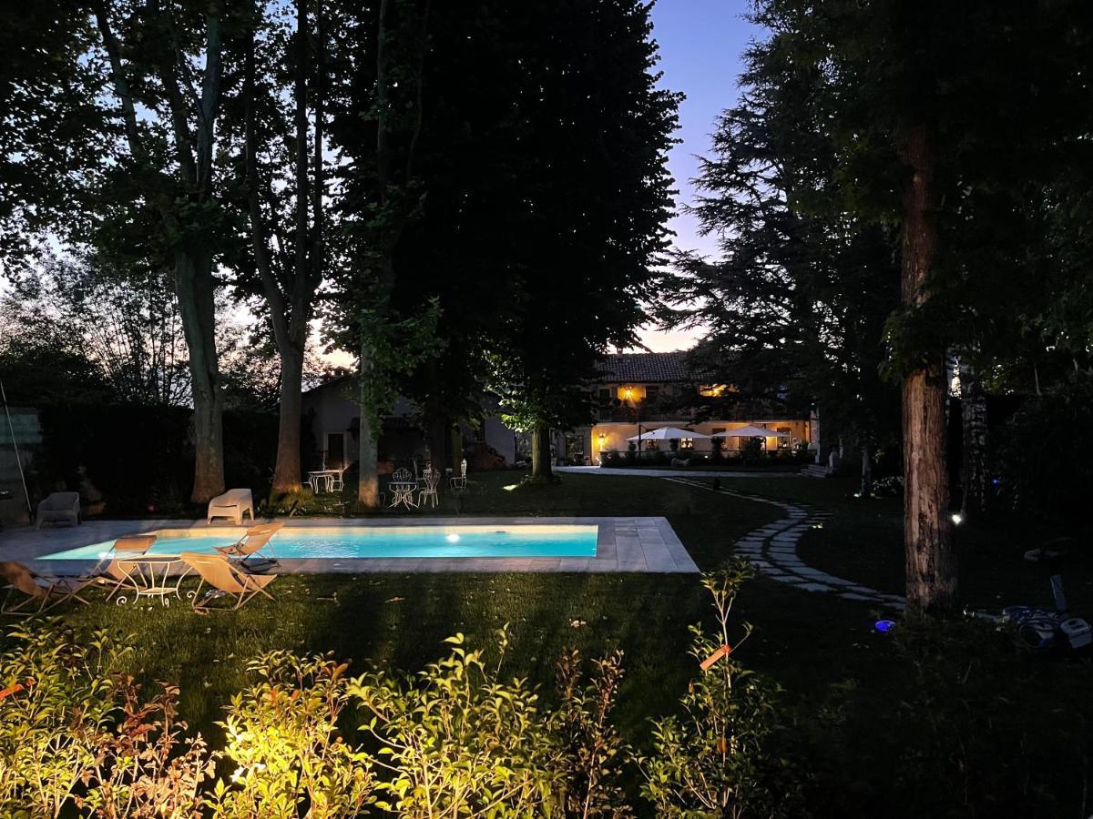 Antica Villa Cuneo- Guest House - "B&B E Non Un Hotel A Cuneo" Экстерьер фото