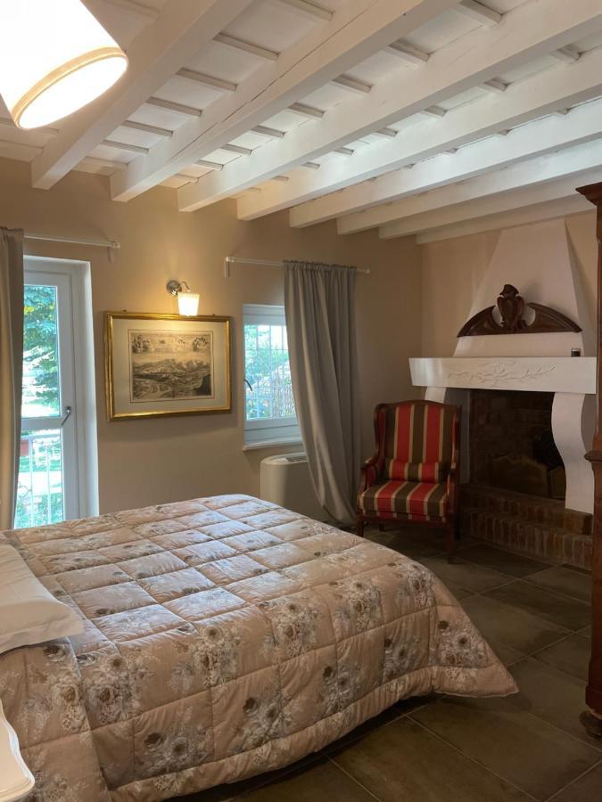 Antica Villa Cuneo- Guest House - "B&B E Non Un Hotel A Cuneo" Экстерьер фото