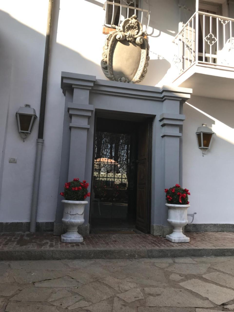 Antica Villa Cuneo- Guest House - "B&B E Non Un Hotel A Cuneo" Экстерьер фото