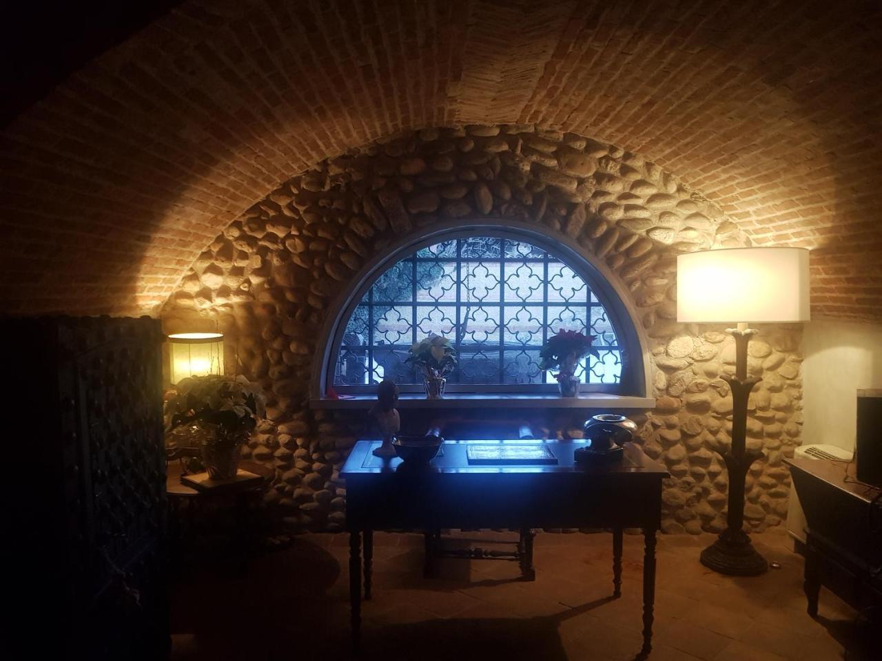 Antica Villa Cuneo- Guest House - "B&B E Non Un Hotel A Cuneo" Экстерьер фото