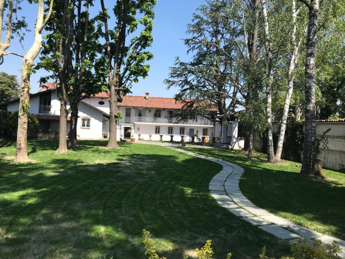 Antica Villa Cuneo- Guest House - "B&B E Non Un Hotel A Cuneo" Экстерьер фото